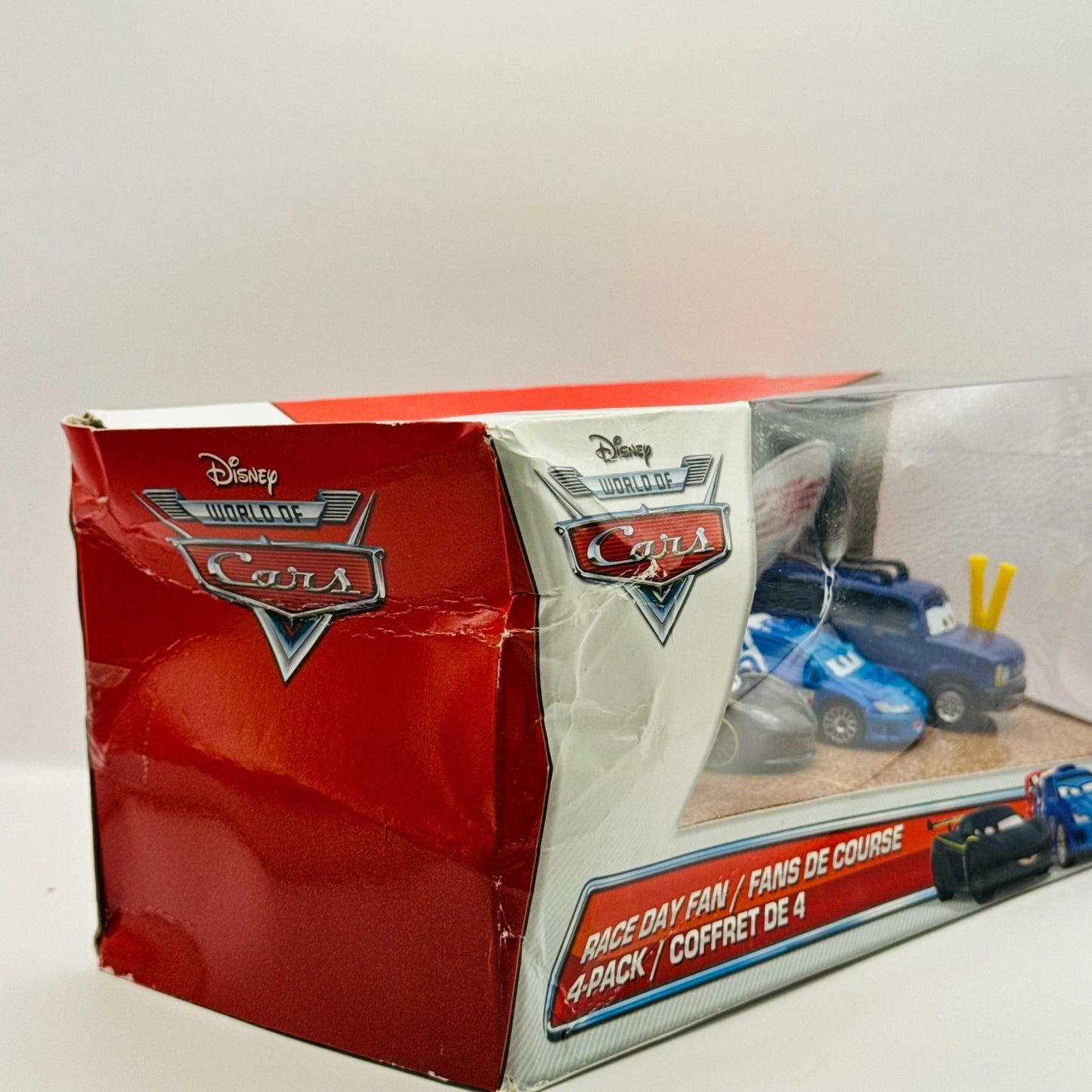 Disney Pixar Cars - RACE DAY FAN 4-CAR GIFT PK CLUTCH FOSTER LEWIS- 1:55 Diecast