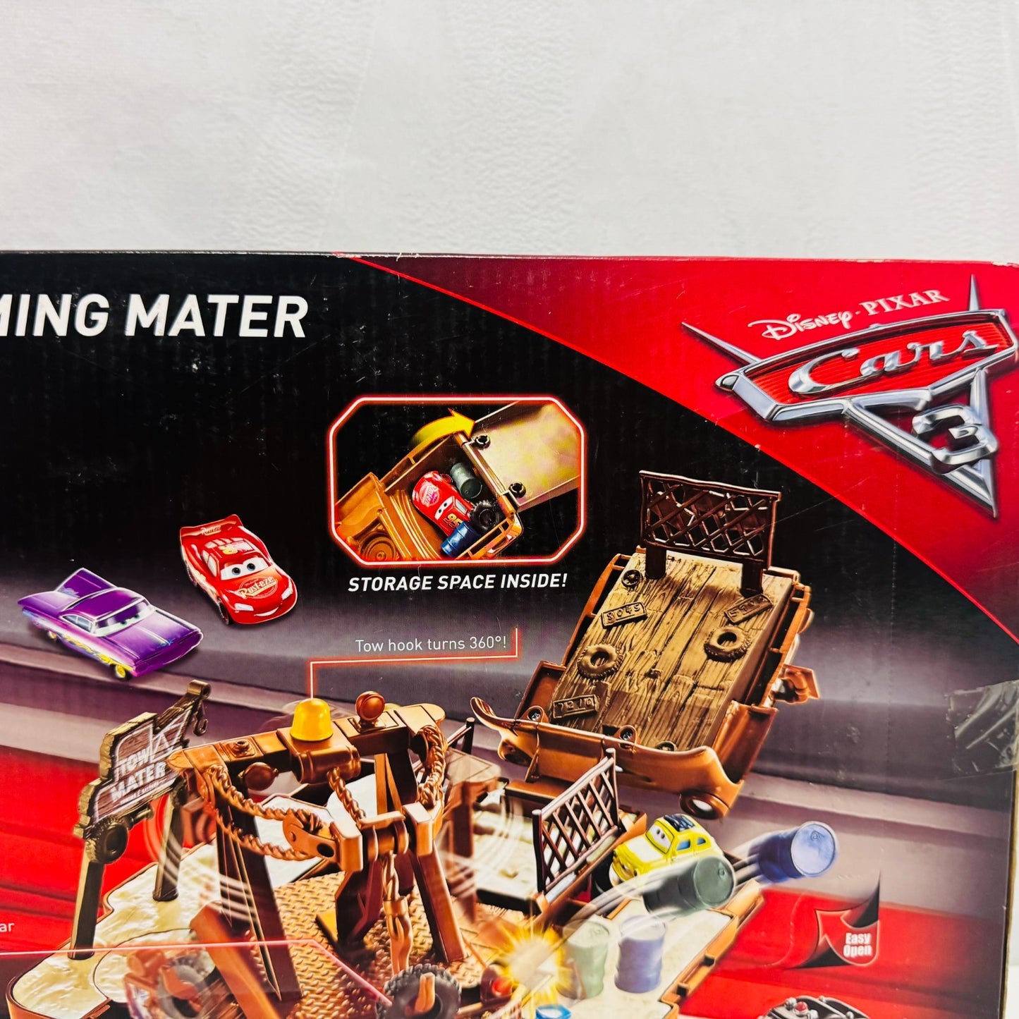 Disney Pixar Cars - TRANSFORMING MATER PLAYSET 2017 - 1:55 Scale