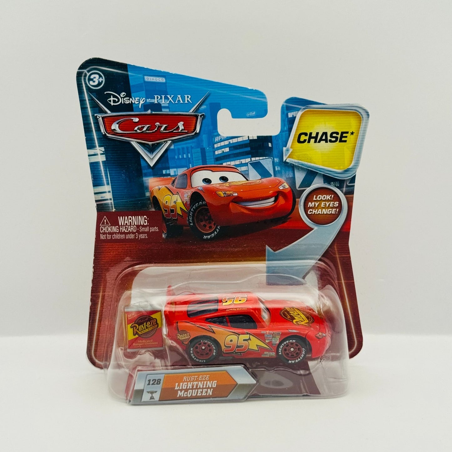 Disney Pixar Cars - LIGHTNING MCQUEEN WITH RUST-EZE CAN CHASE 2010- 1:55 Diecast