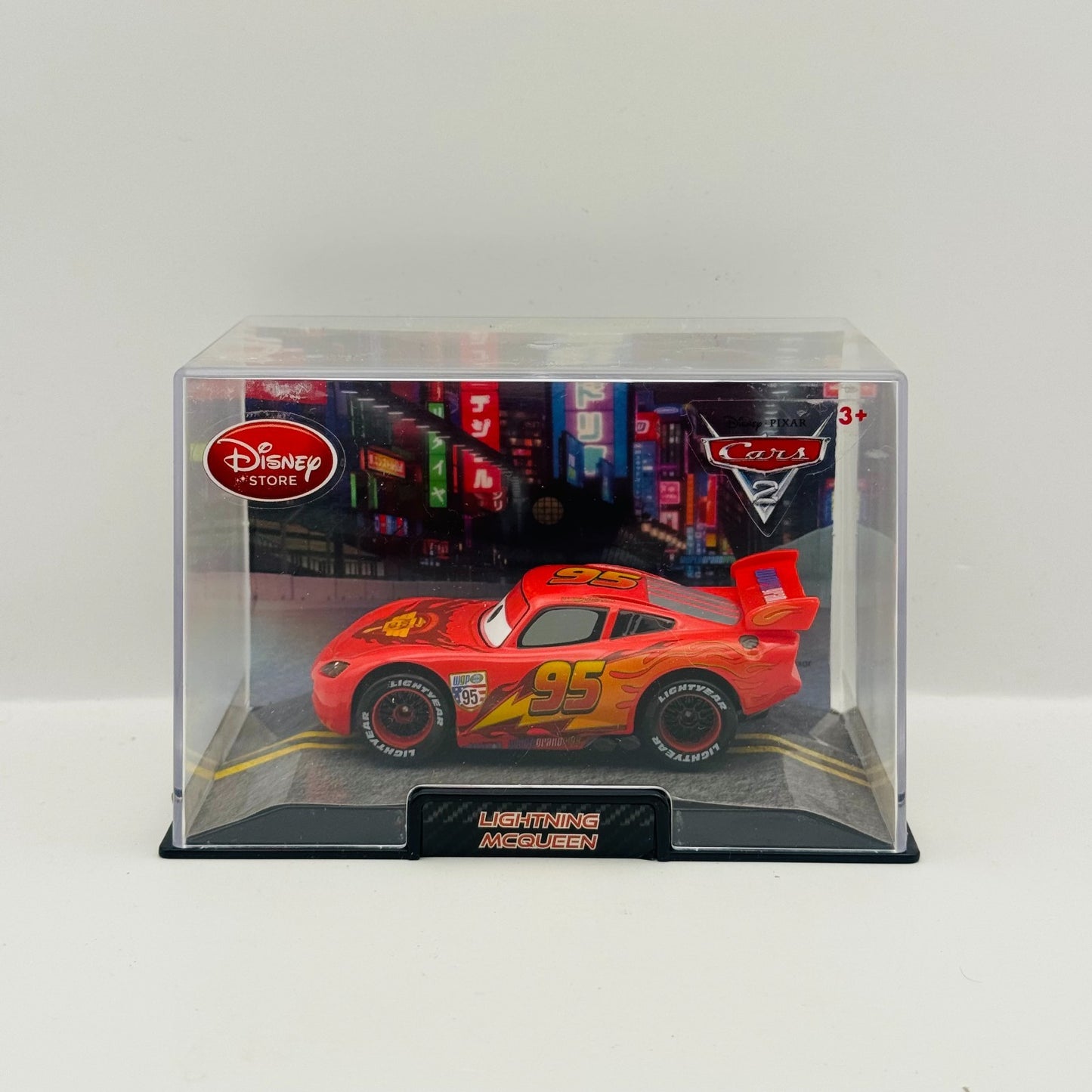Disney Pixar Cars - WGP LIGHTNING MCQUEEN CARS 2 Disney Store - 1:43 Diecast