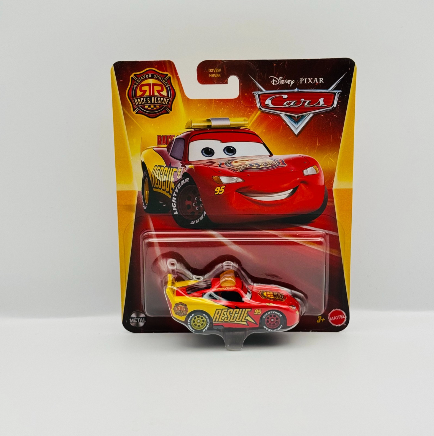 Disney Pixar Cars - RACE & RESCUE LIGHTNING MCQUEEN 2026 - 1:55 Diecast