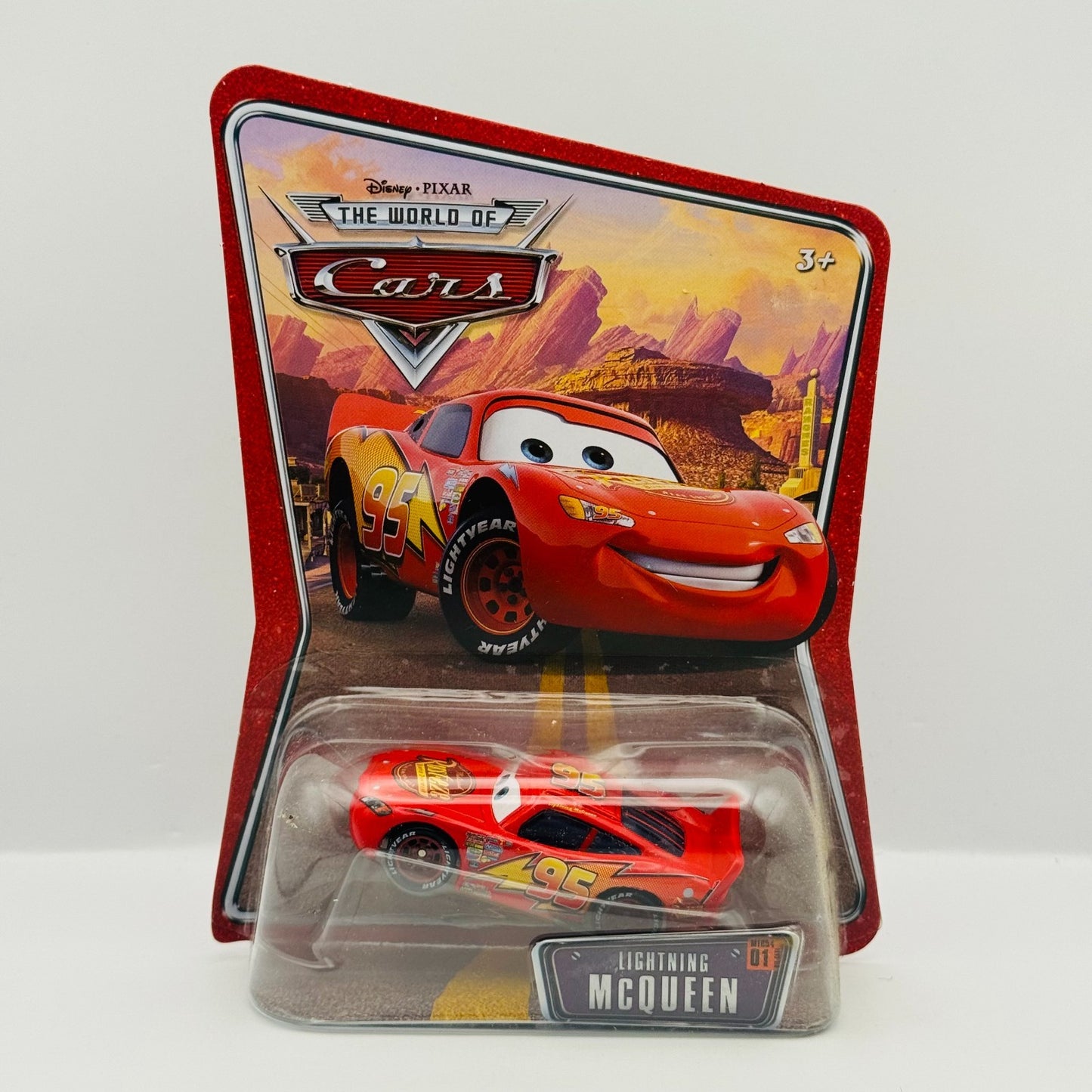 Disney Pixar Cars - LIGHTNING McQUEEN #01 World Of Cars 2008 - 1:55 Diecast