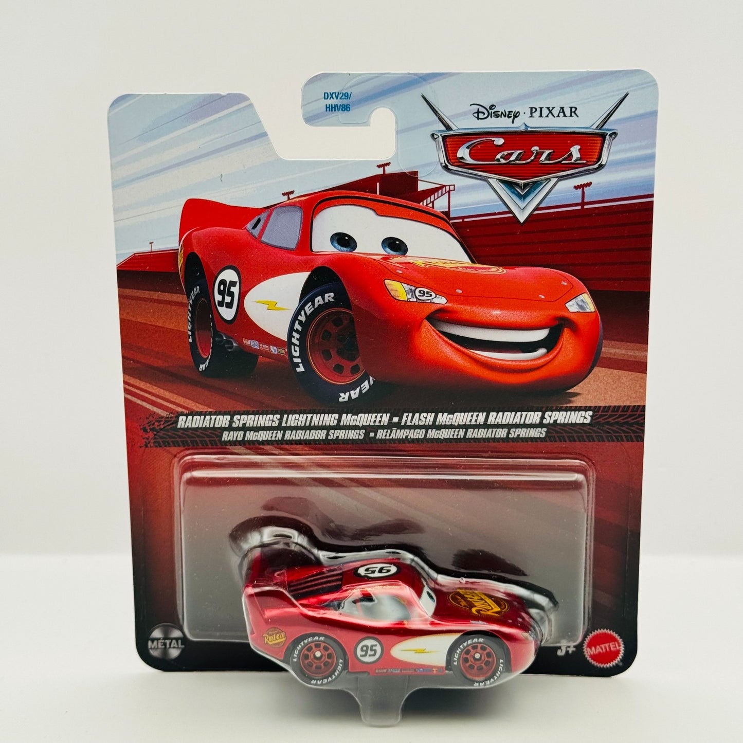 Disney Pixar Cars - METALLIC RADIATOR SPRINGS LIGHTNING MCQUEEN - 1:55 Diecast