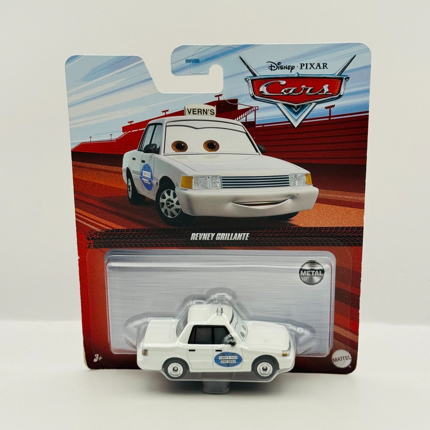 Disney Pixar Cars - REVNEY GRILLANTE Vern's Taxi Cars 2 2022 - 1:55 Diecast