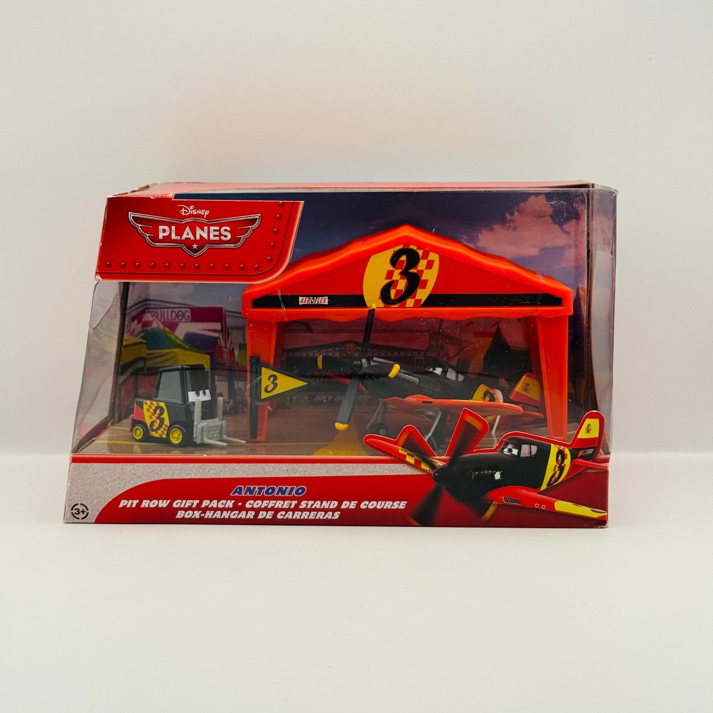 Disney Planes & Pixar Cars - ANTONIO PIT ROW GIFT PACK TENT PITTY - 1:55 Diecast