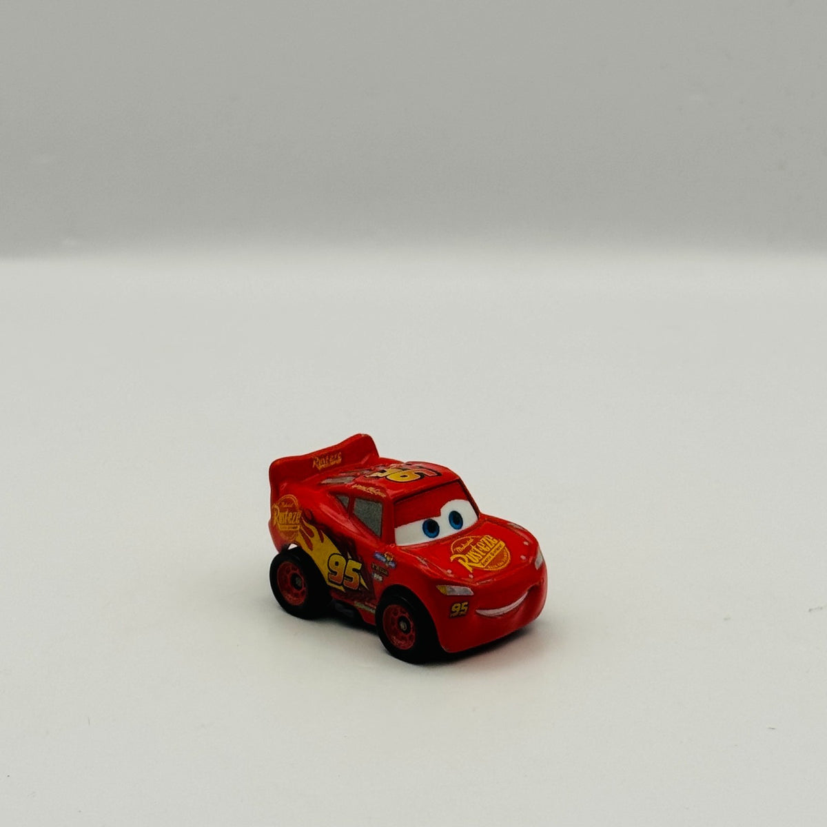 Disney Pixar Cars - Mini Racers CARS 3 LIGHTNING MCQUEEN - Diecast
