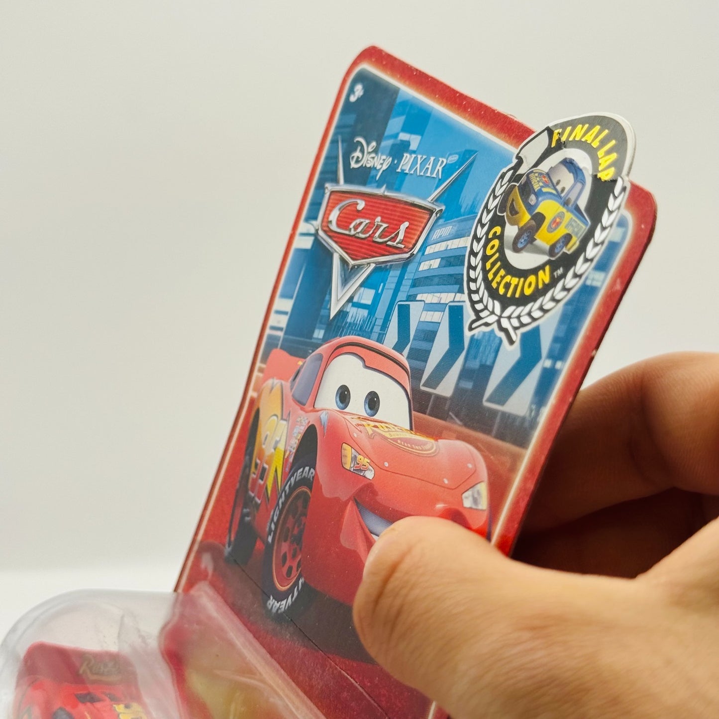 Disney Pixar Cars - LIGHTNING MCQUEEN #1 Final Lap 2010 - 1:55 Diecast