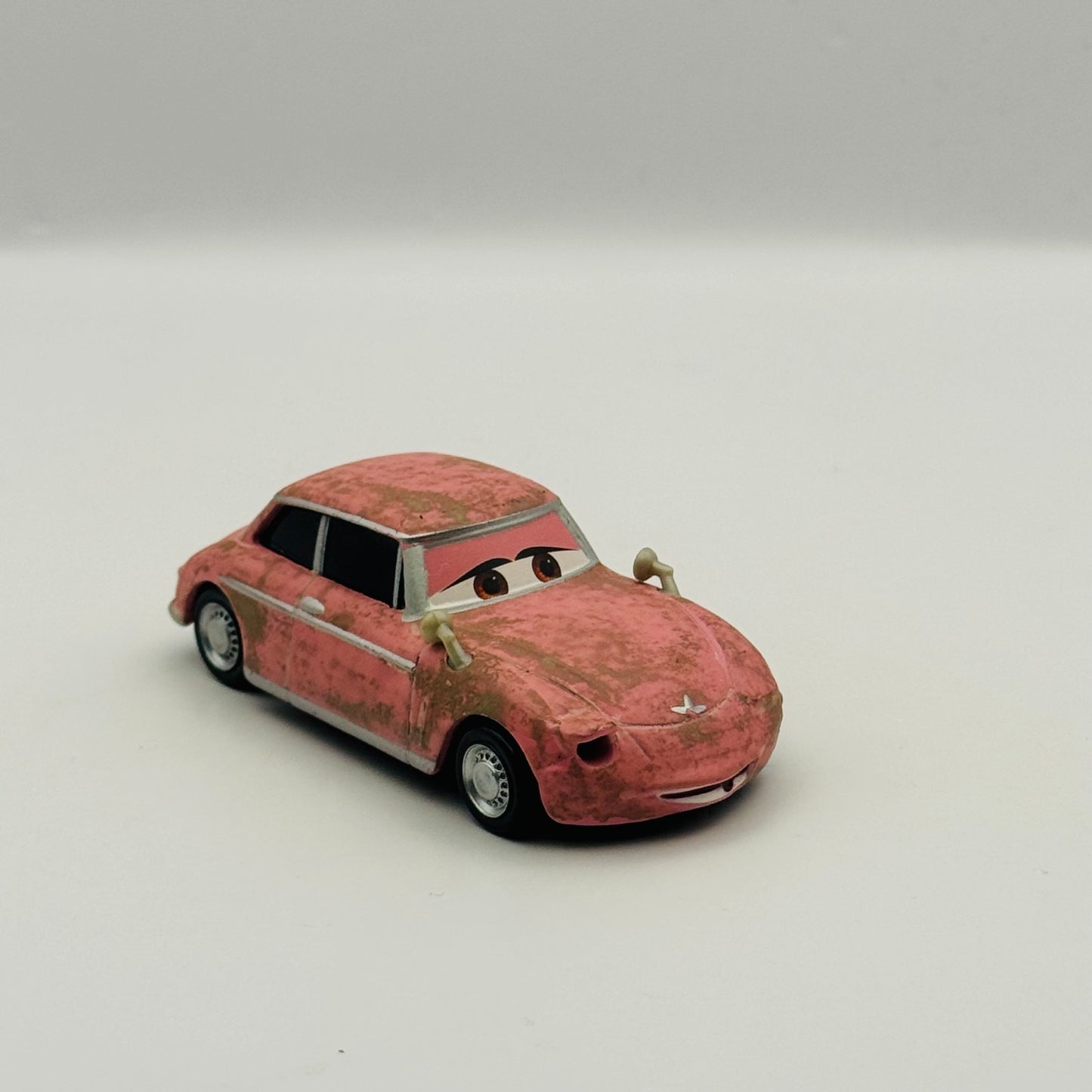 Disney Pixar Cars - GEARTRUDE Paris Tour 2014 - 1:55 Diecast