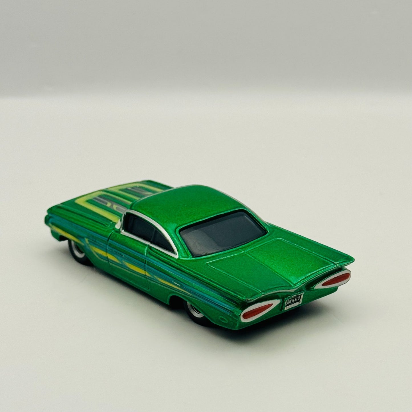 Disney Pixar Cars - GREEN RAMONE Supercharged 2007 - 1:55 Diecast