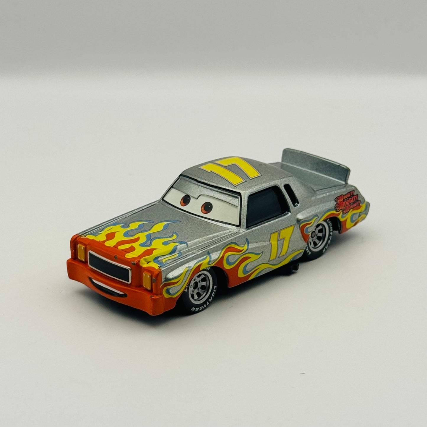 Disney Pixar Cars - DARRELL CARTRIP World of Cars 2008 - 1:55 Diecast