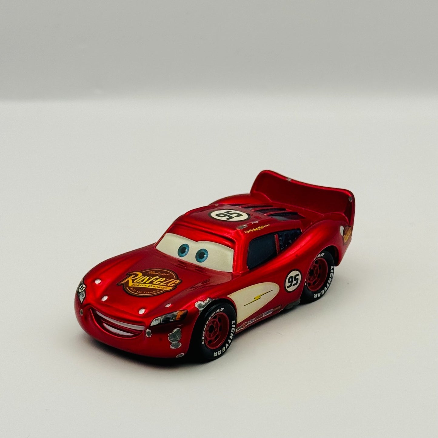 Disney Pixar Cars - RADIATOR SPRINGS LIGHTNING MCQUEEN - 1:55 Diecast
