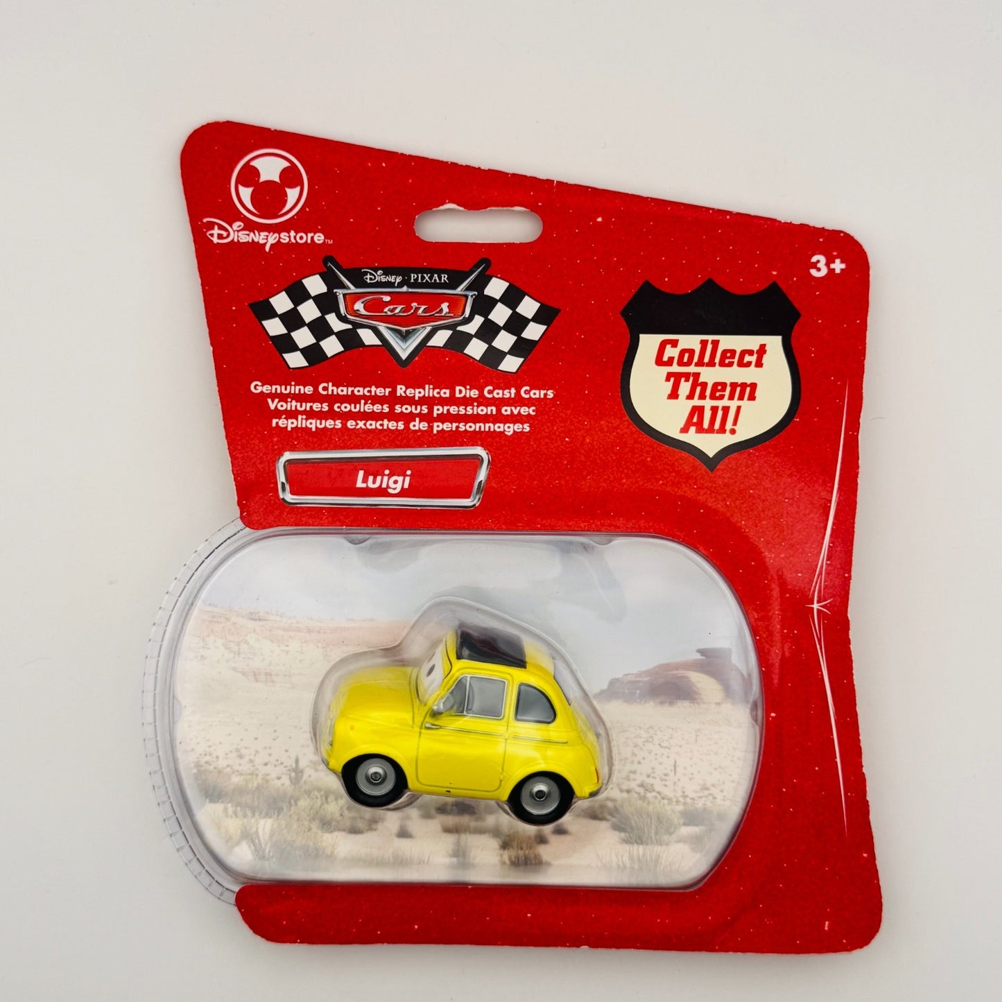 Disney Pixar Cars - LUIGI Disney Store 2006 - 1:43 Diecast