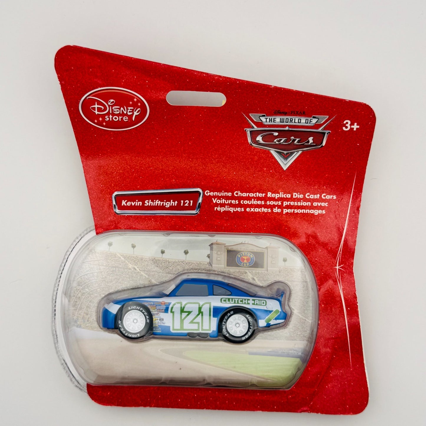 Disney Pixar Cars - KEVIN SHIFTRIGHT CLUTCH AID Disney Store 2010 - 1:43 Diecast
