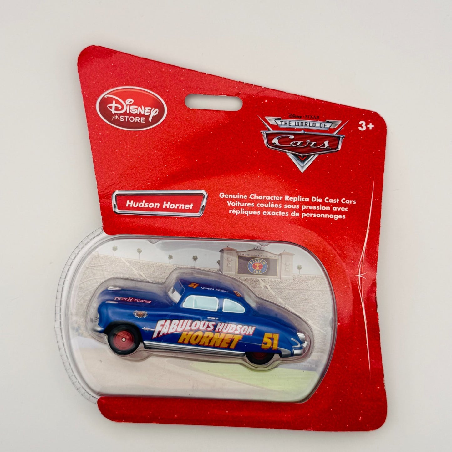 Disney Pixar Cars - FABULOUS HUDSON HORNET DOC Disney Store 2010 - 1:43 Diecast