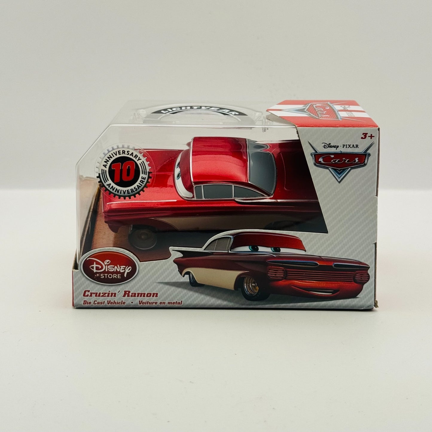Disney Pixar Cars - HYDRAULIC CRUZIN' RAMONE Disney Store - 1:43 Diecast
