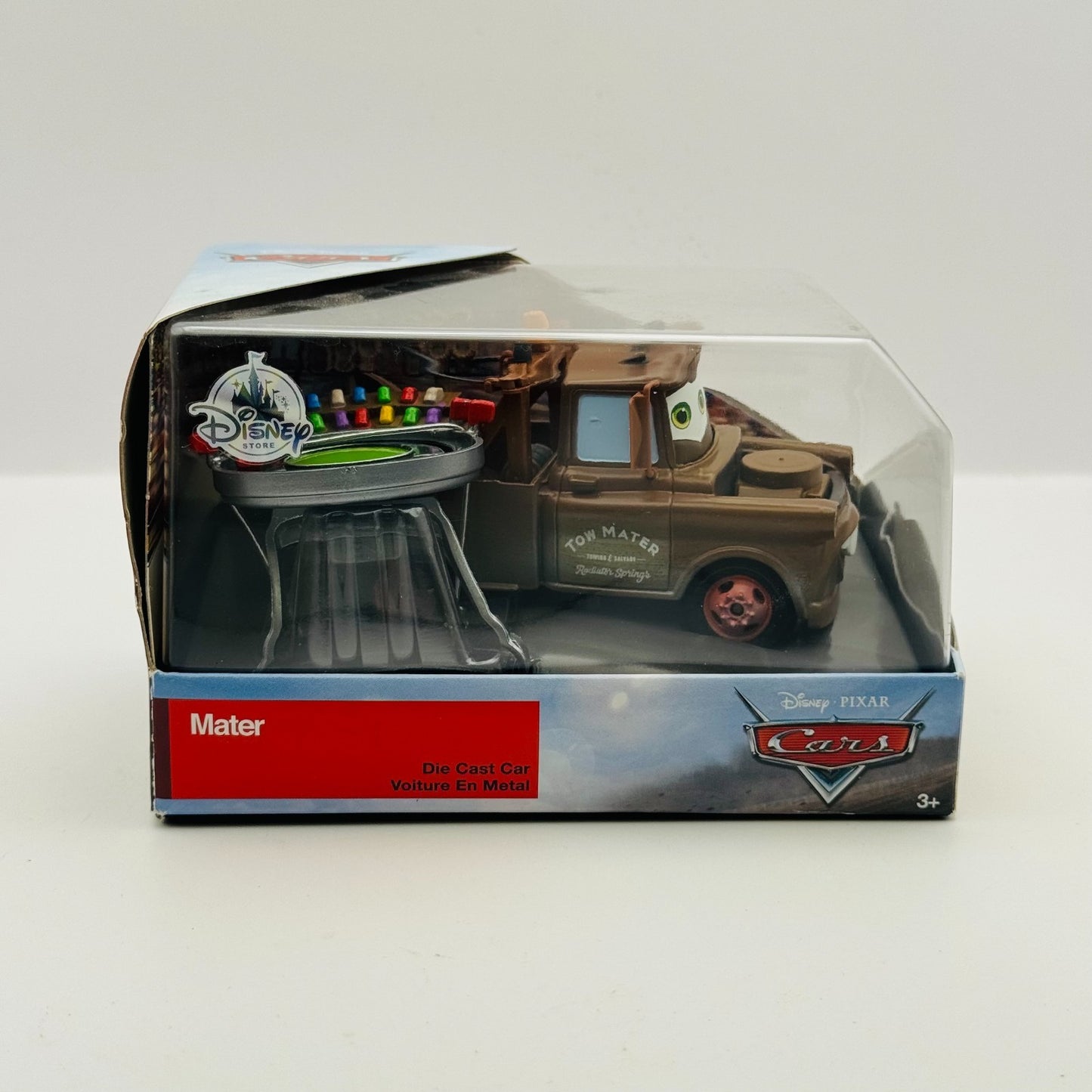 Disney Pixar Cars - MATER WITH RACETRACK HAT Disney Store - 1:43 Diecast