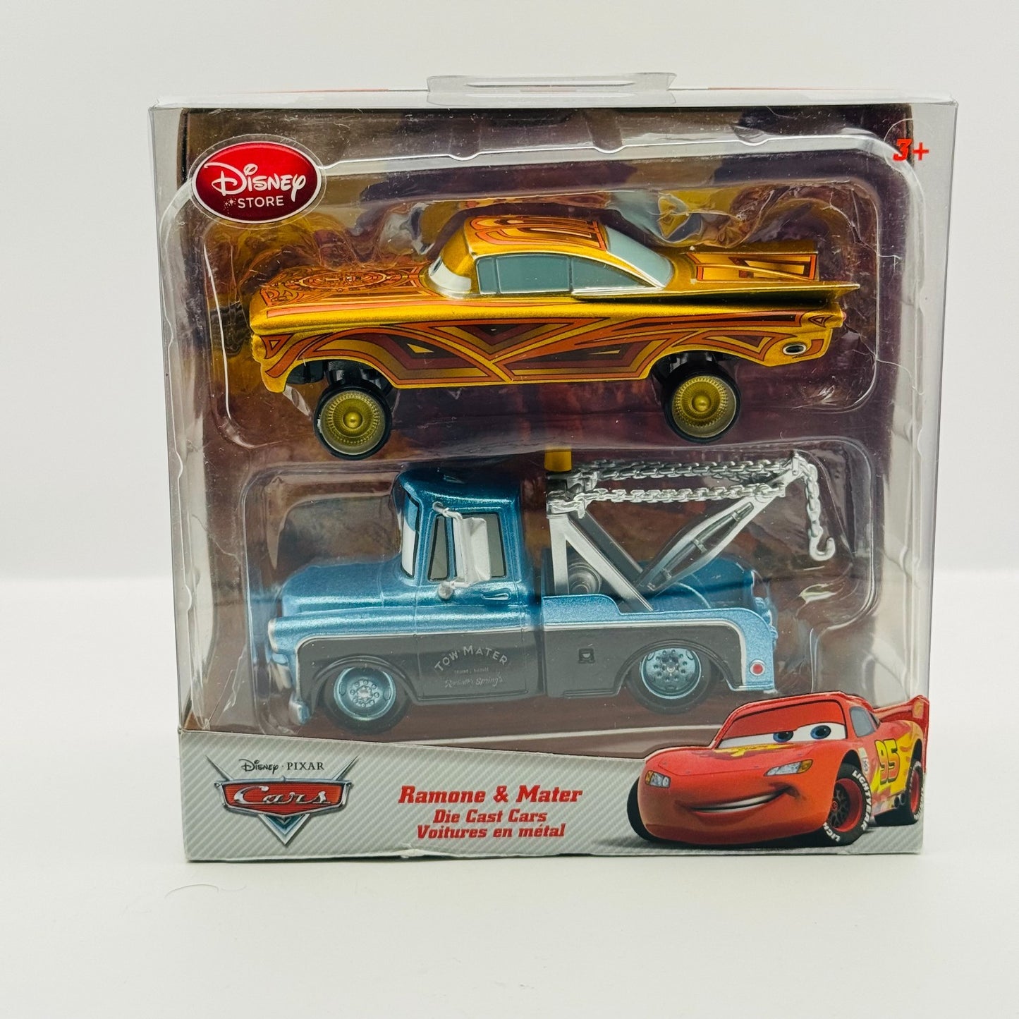 Disney Pixar Cars - LOW N SLOW RAMONE & MATER Disney Store - 1:43 Diecast