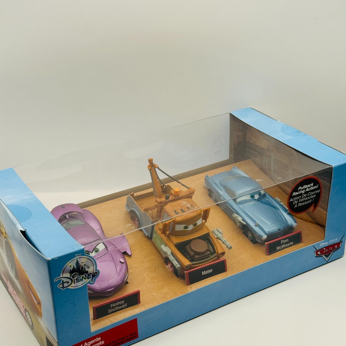 Disney Pixar Cars - SECRET AGENTS HOLLEY WINGS FINN Disney Store - 1:43 Diecast