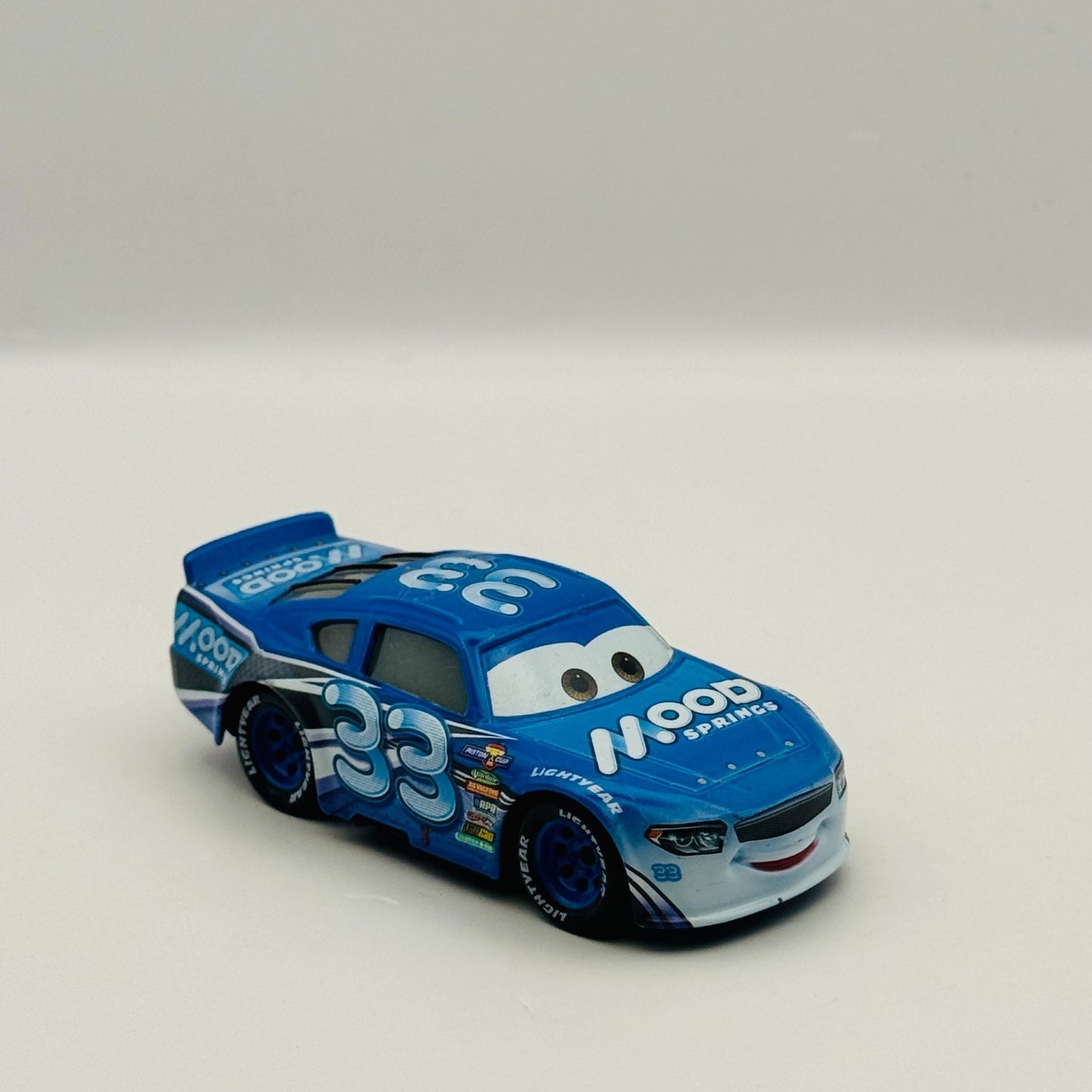 Disney Pixar Cars DUD THROTTLEMAN MOOD SPRINGS Veteran Cars 3 2017 1:55 Diecast