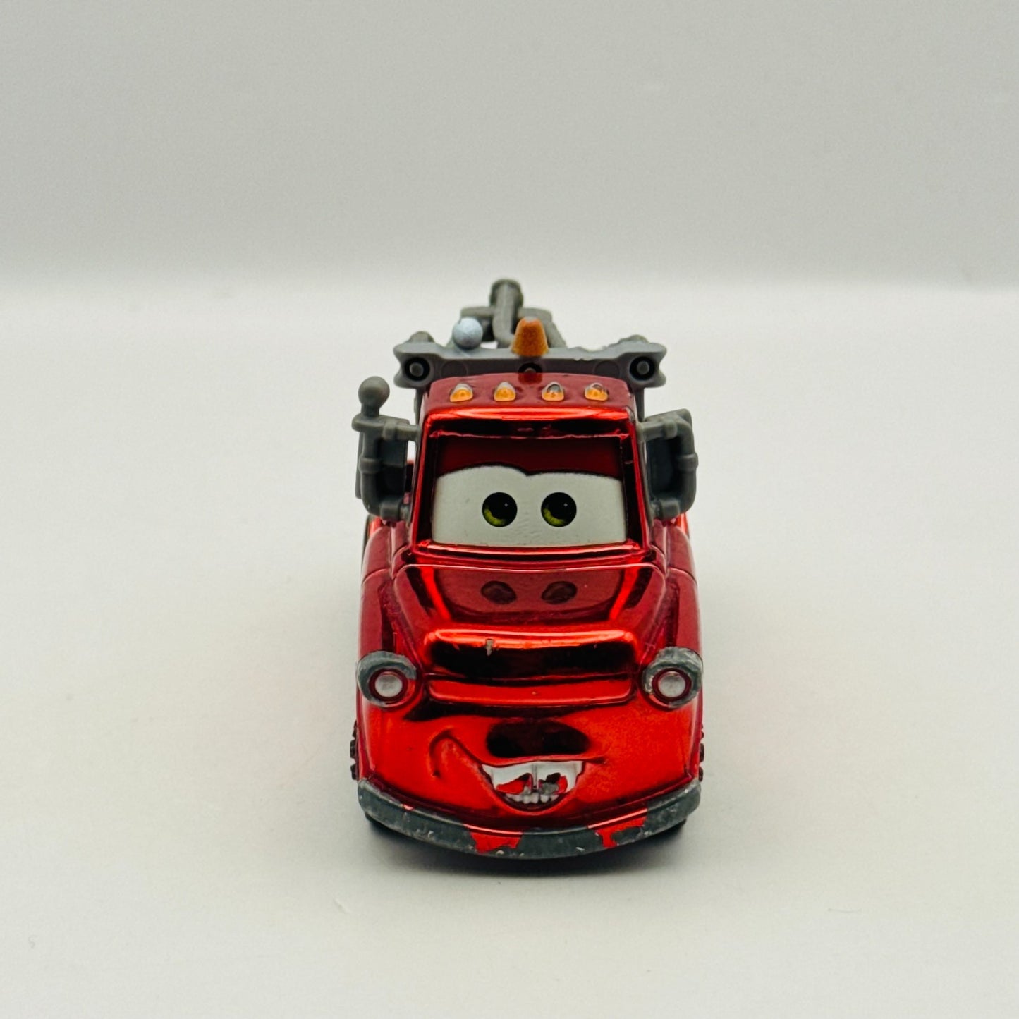 Disney Pixar Cars - RACING RED MATER *VERY USED* 2021 - 1:55 Diecast