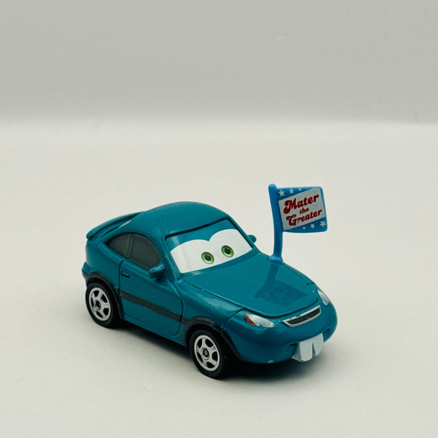 Disney Pixar Cars Toon - BUCKY BRAKEDUST Mater The Greater 2015 - 1:55 Diecast