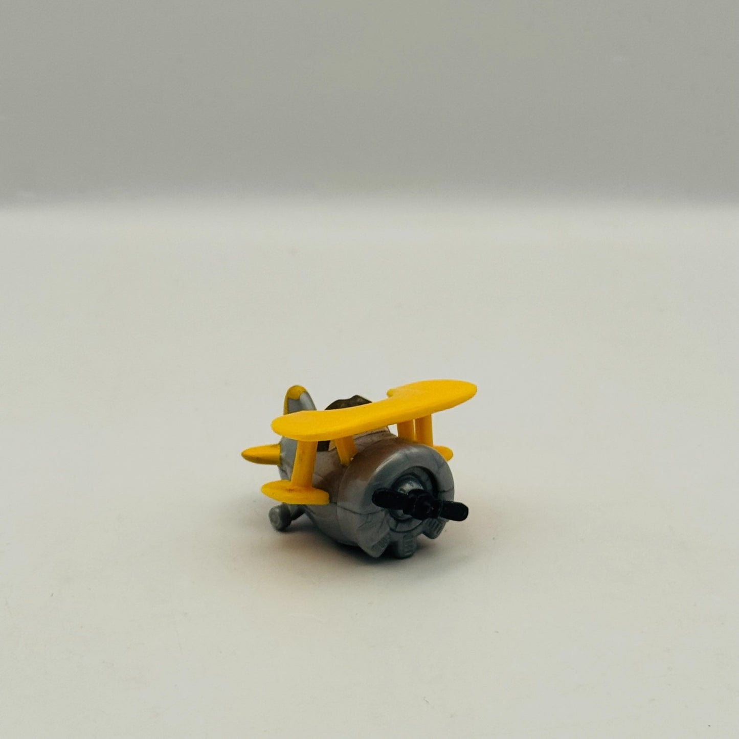 Disney Planes & Pixar Cars - Micro Drifters LEADBOTTOM - Rolling
