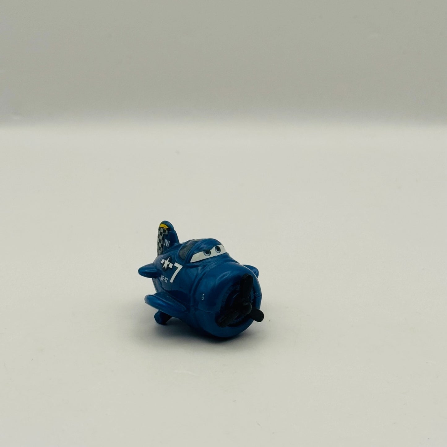Disney Planes & Pixar Cars - Micro Drifters SKIPPER - Rolling