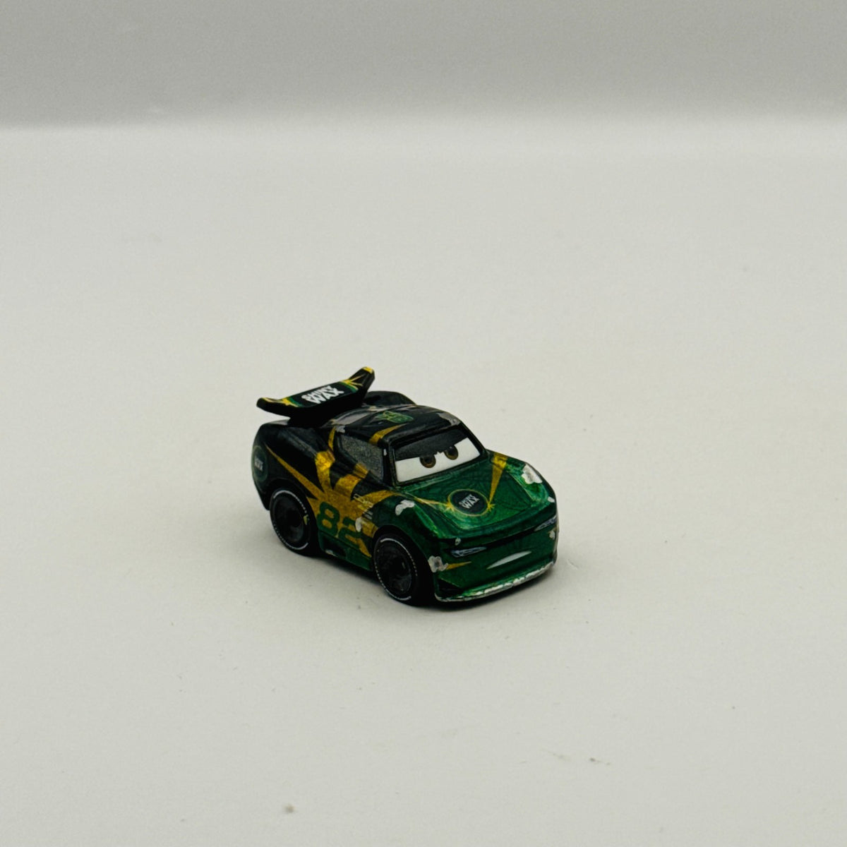 Disney Pixar Cars - Mini Racers CONRAD CAMBER SHINY WAX NEXT GEN - Diecast