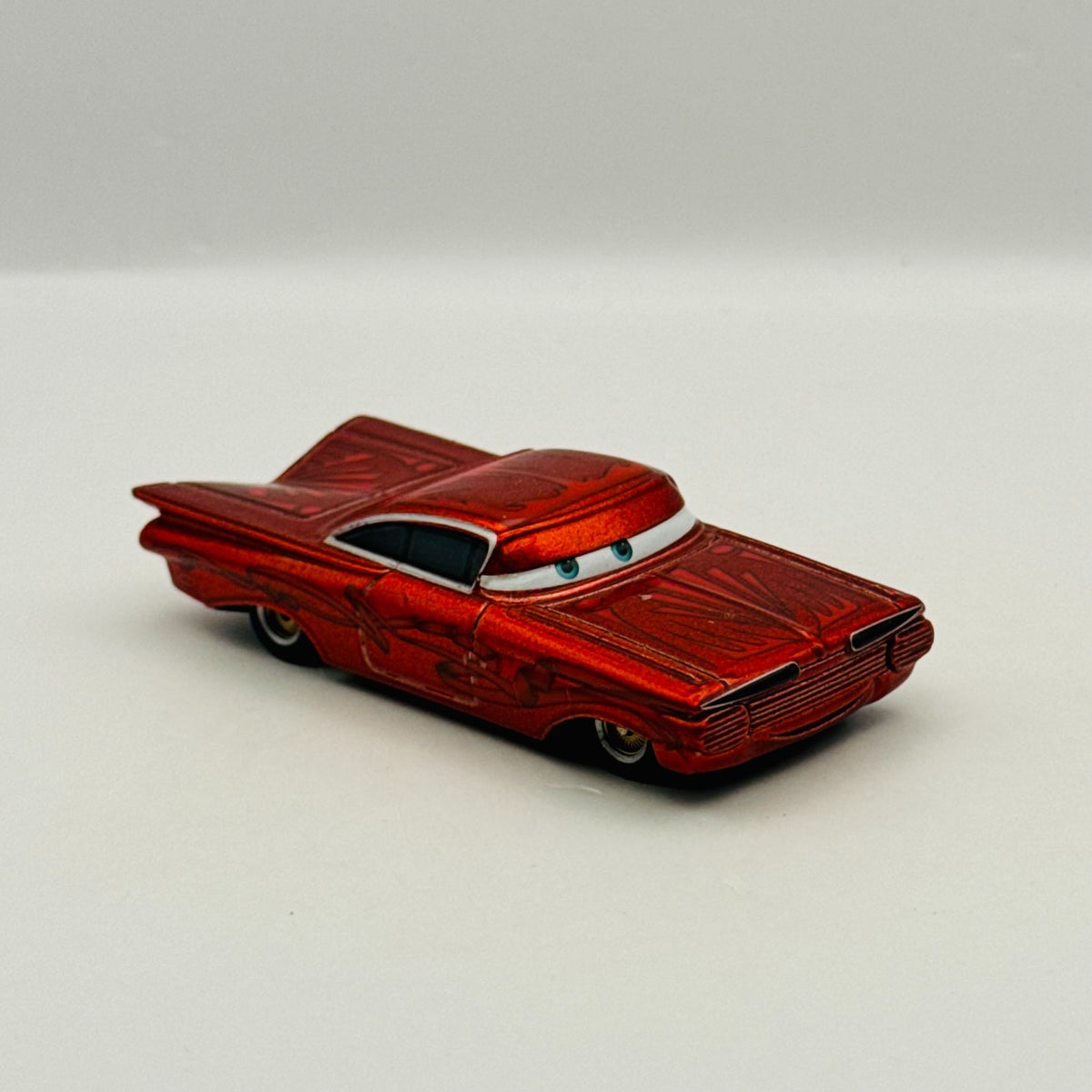 Disney Pixar Cars - RED HYDRAULIC RAMONE - 1:55 Diecast