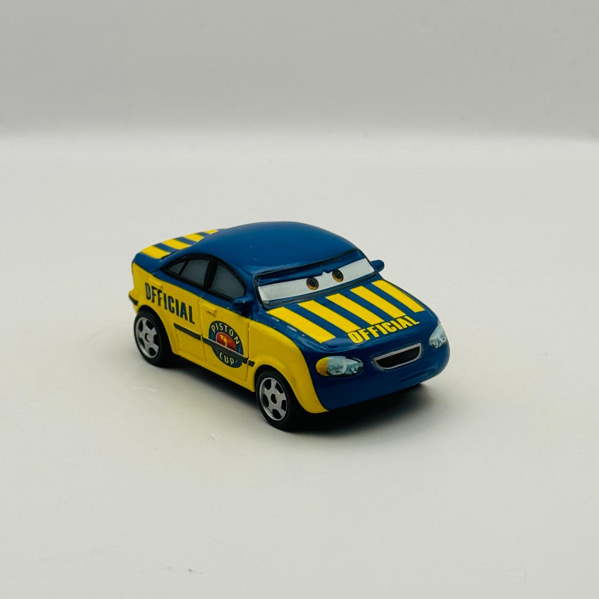 Disney Pixar Cars - RACE OFFICIAL TOM Piston Cup 2013 - 1:55 Diecast