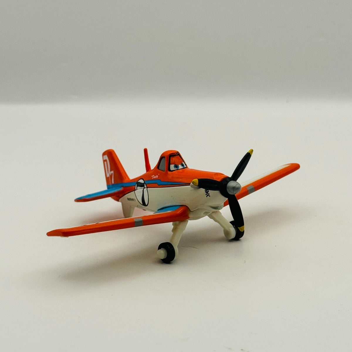 Disney Planes & Pixar Cars - RACING DUSTY CROPHOPPER 2013 - 1:55 Diecast