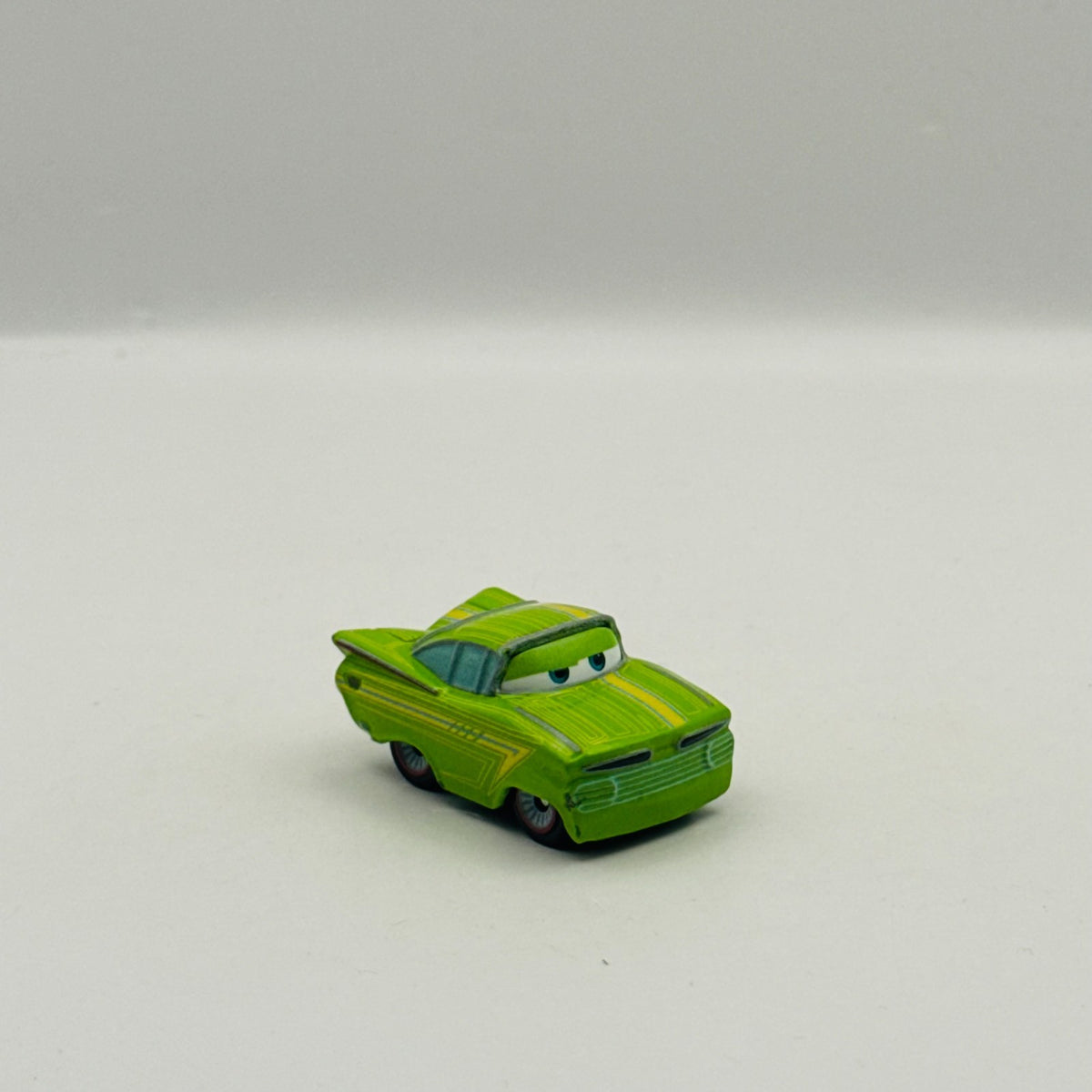 Disney Pixar Cars - Mini Racers GREEN ARTIST RAMONE - Diecast