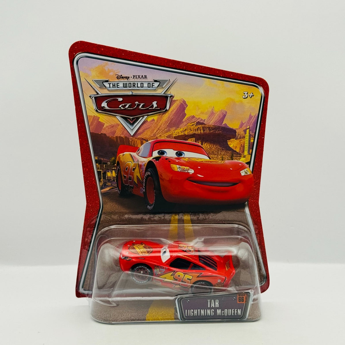 Disney Pixar Cars - TAR LIGHTNING MCQUEEN World of Cars 2008 - 1:55 Diecast