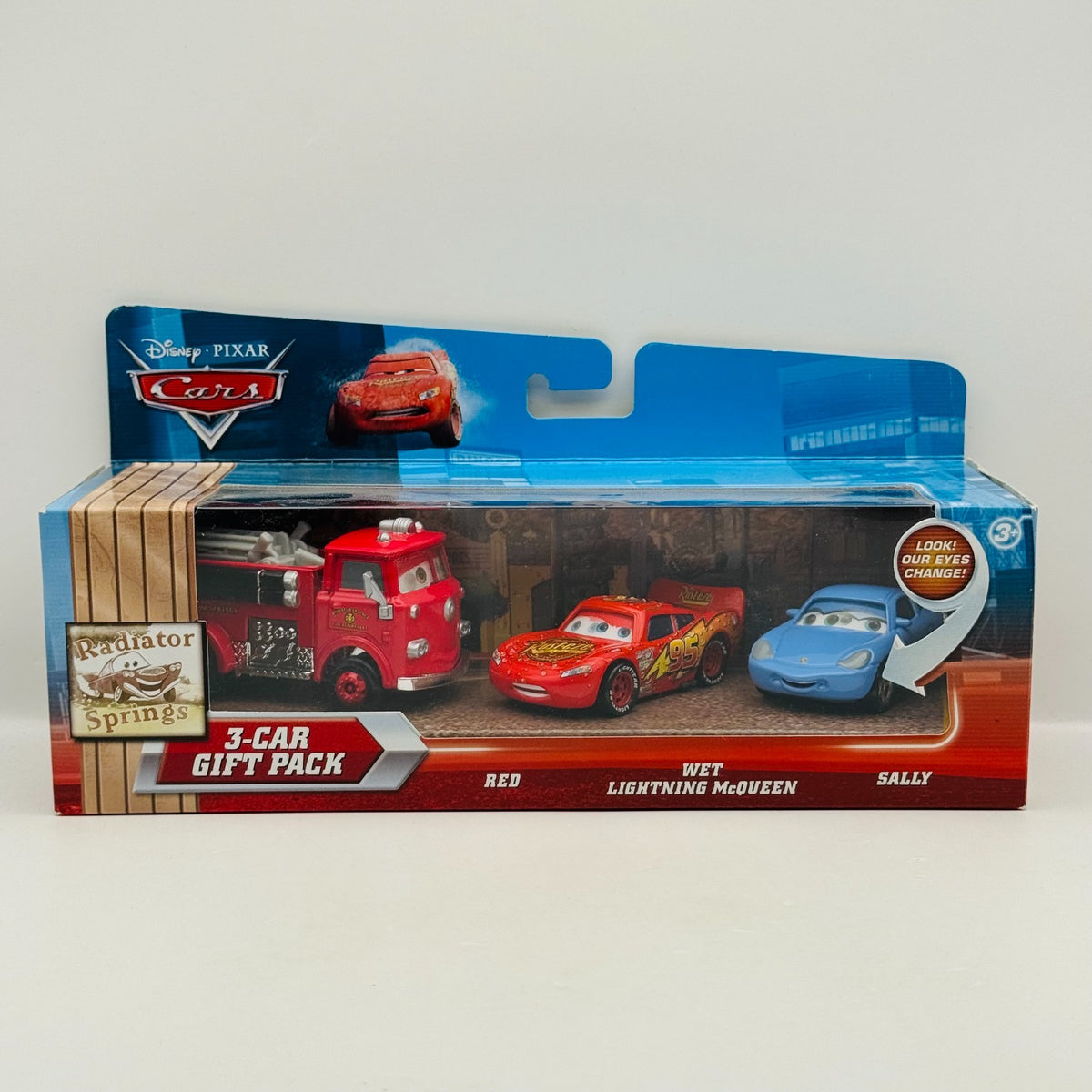 Disney Pixar Cars - LENTICULAR RED WET MCQUEEN SALLY 3-PK 2010 - 1:55 Diecast
