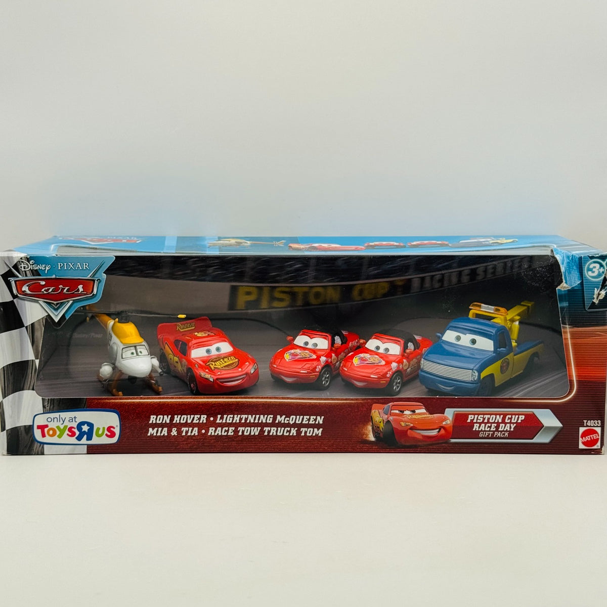 Disney Pixar Cars - PISTON CUP RACE DAY 5-PK RED MIA TIA 2010 - 1:55 Diecast