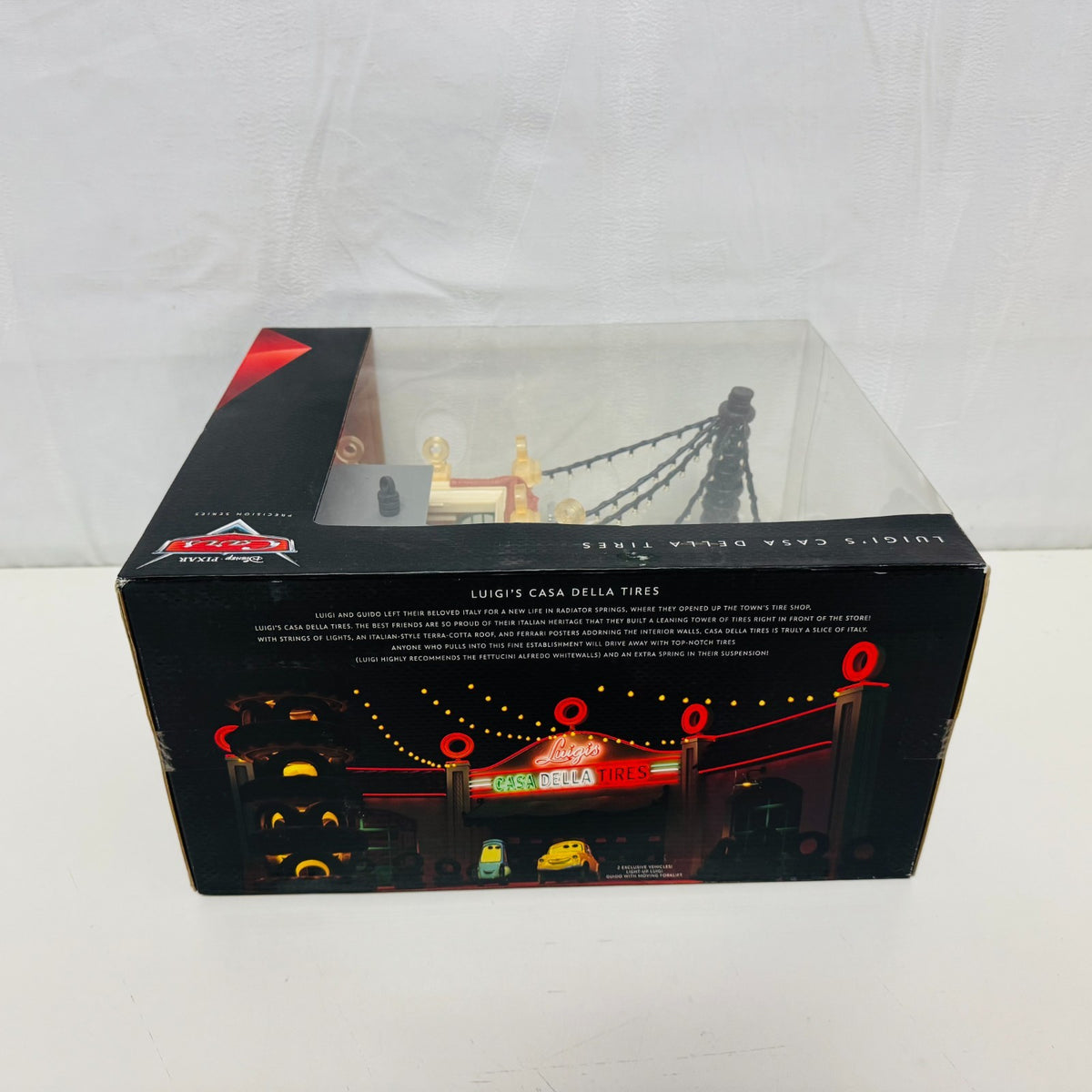 Disney Pixar Cars PRECISION SERIES LUIGI'S CASA DELLA TIRES Lights 1:55 Diecast