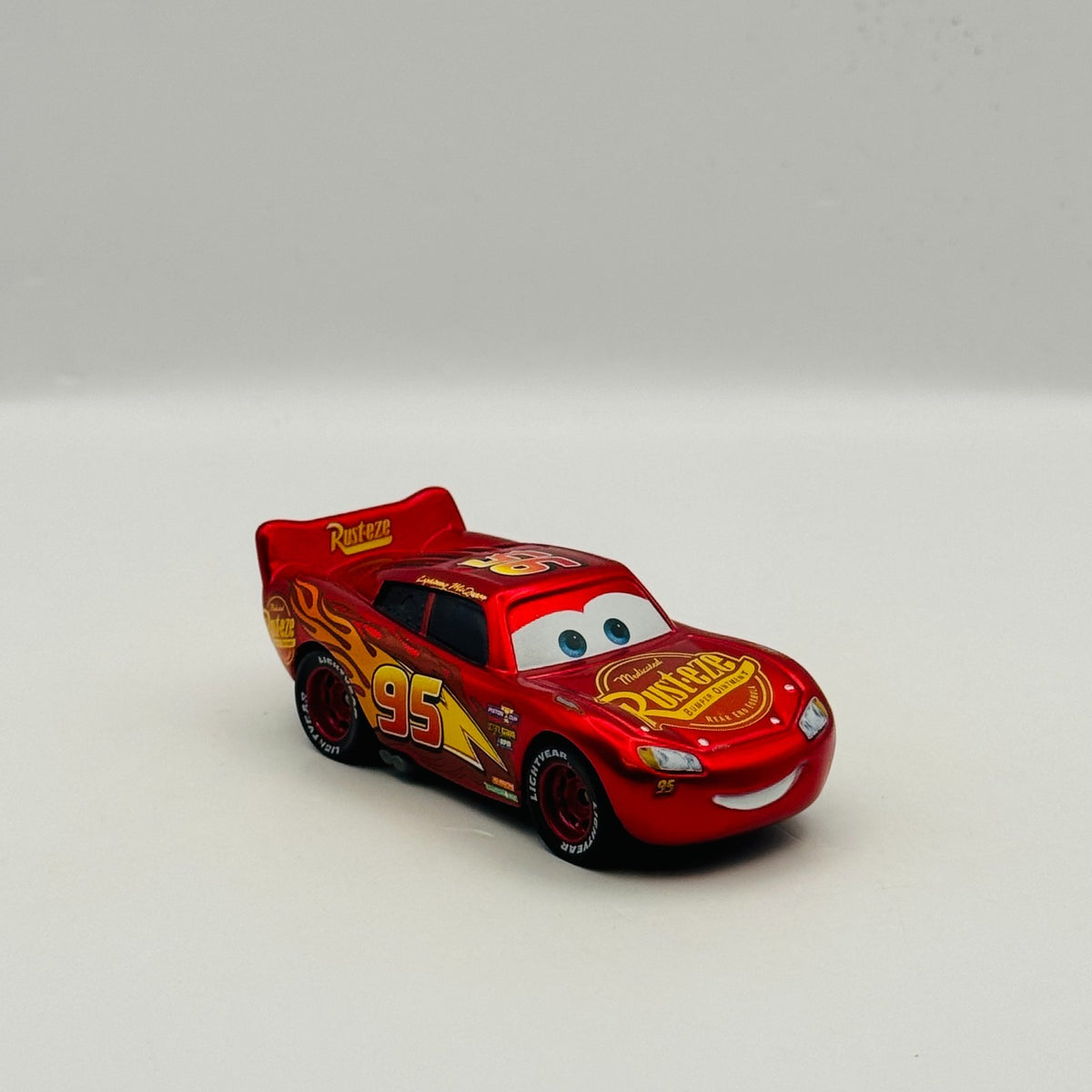 Disney Pixar Cars - METALLIC CARS 3 MCQUEEN Scavenger Hunt 2018 - 1:55 Diecast