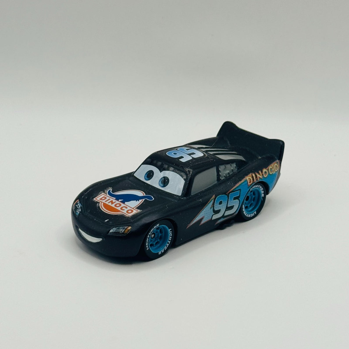 Disney Pixar Cars COLOR CHANGERS DINOCO LIGHTNING MCQUEEN Blue/Black 1:55 Scale