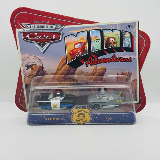 Disney Pixar Cars - Mini Adventures RAMONE & GRAY FLO - Radiator Springs Police