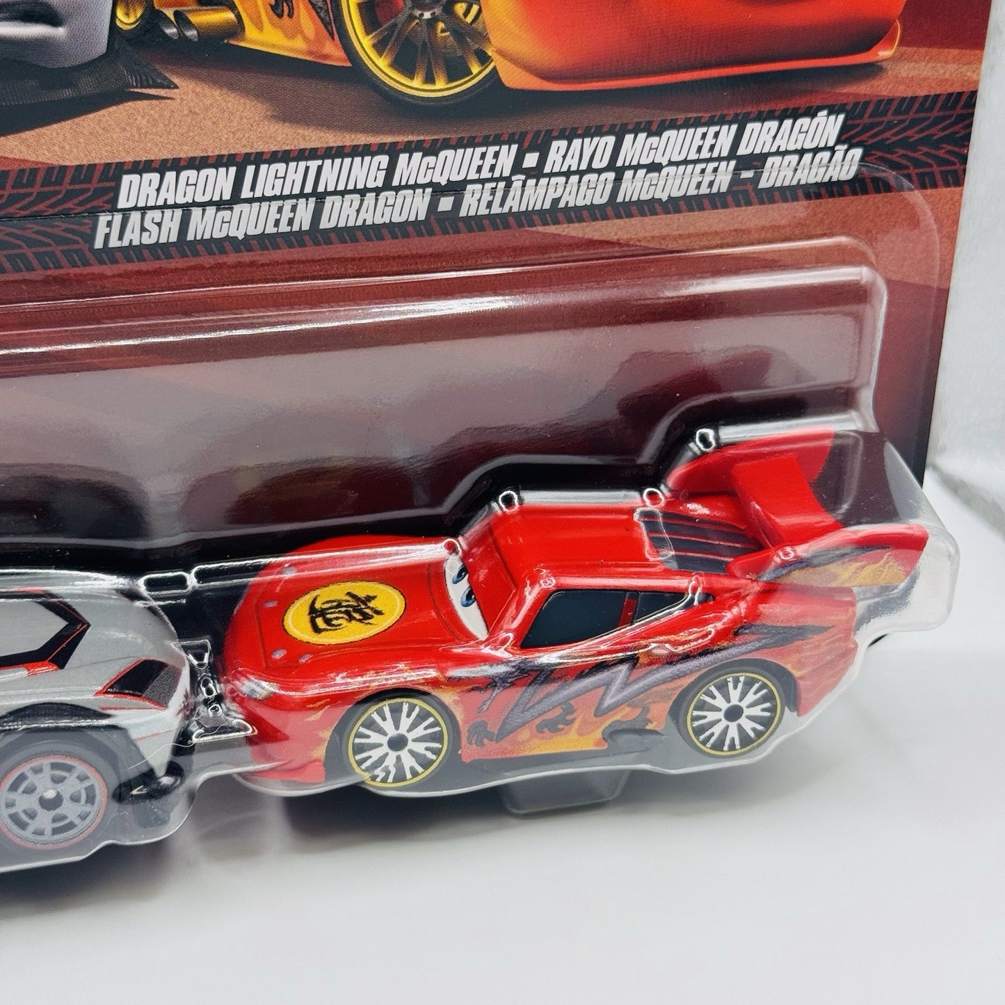 Disney Pixar Cars Toon - DRAGON MCQUEEN & KABUTO FLAMES Tokyo Mater 1:55 Diecast