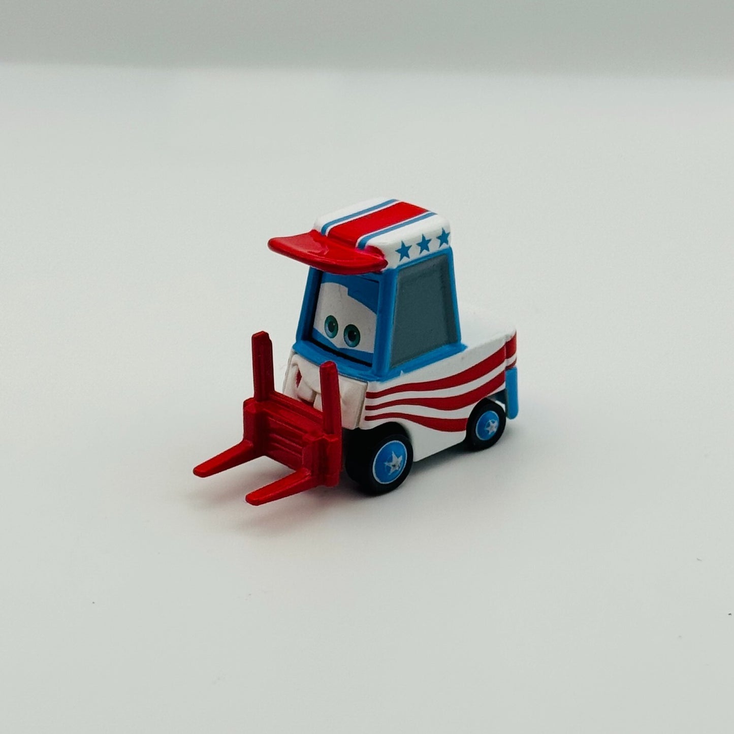 Disney Pixar Cars Toon - LUG 4-PACK VARIANT Mater The Greater - 1:55 Diecast