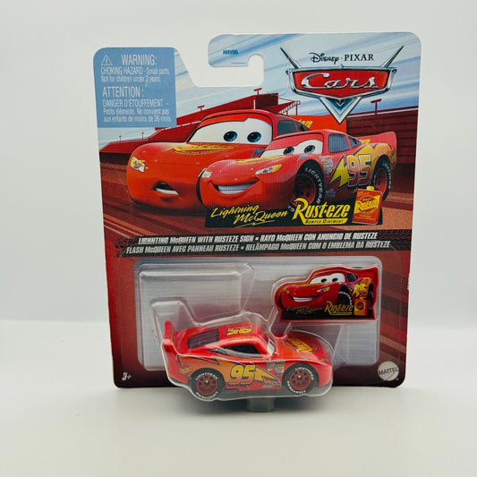 Disney Pixar Cars - LIGHTNING MCQUEEN WITH SIGN 2022 - 1:55 Diecast