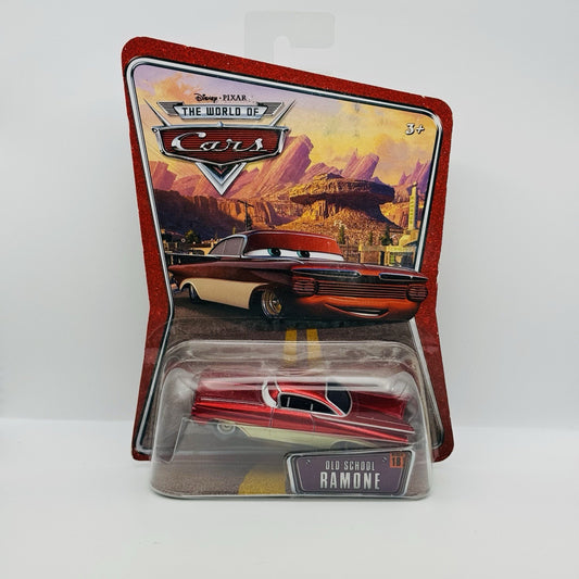 Disney Pixar Cars - CRUISIN’ OLD SCHOOL RAMONE World Of Cars 2008 - 1:55 Diecast