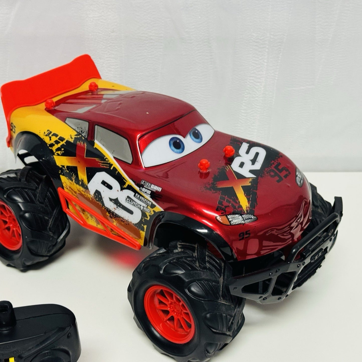 Disney Pixar Cars - XRS OFF-ROAD LIGHTNING MCQUEEN R/C RADIO CONTROL -1:14 Scale
