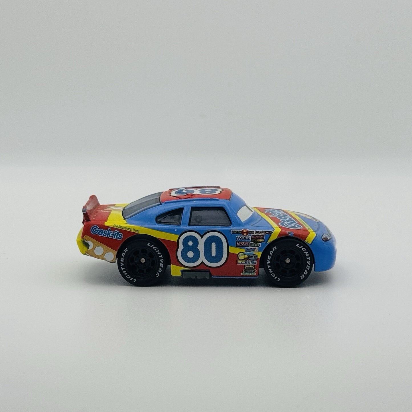 Disney Pixar Cars - GASK-ITS BLACK WHEELS RUBBER TIRES VARIANT 2010 *VERY RARE*