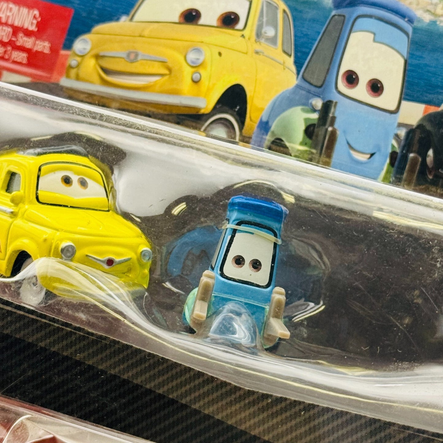 Disney Pixar Cars RACE TEAM LUIGI GUIDO & UNCLE TOPOLINO 2011 1:55 Diecast TAPED