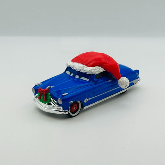 Disney Pixar Cars - DECKED OUT DOC HUDSON Mater Saves Christmas - 1:55 Diecast