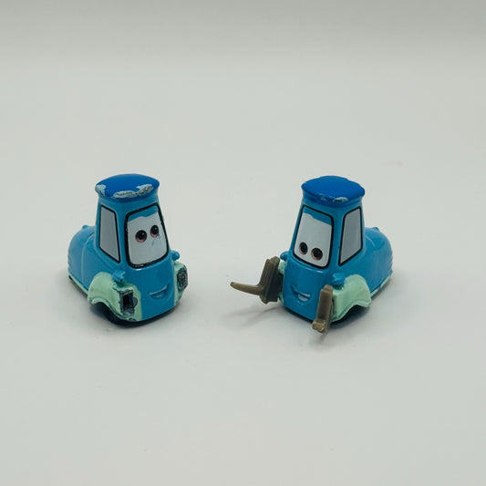 Disney Pixar Cars - GUIDO x2 - 1:55 Diecast