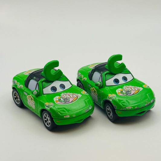 Disney Pixar Cars - CHICK FAN MIA & TIA 2009 - 1:55 Diecast