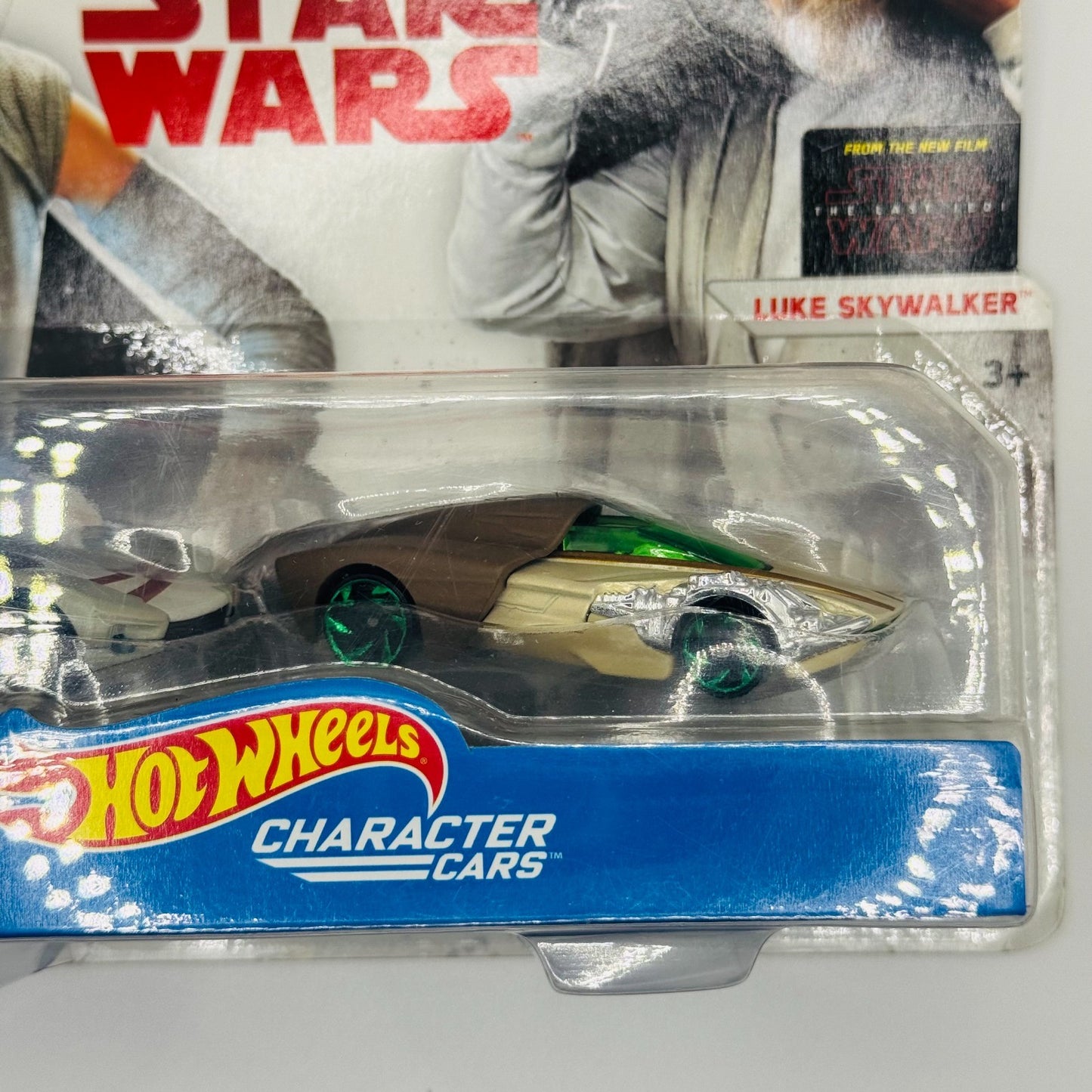 Hot Wheels - STAR WARS REY & LUKE & SKYWALKER Character Cars- 1:64 Scale Diecast